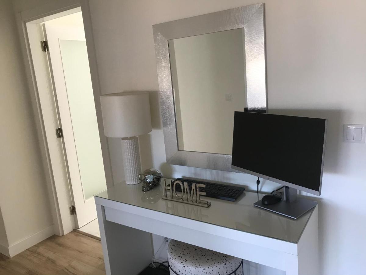 Modern Twin Room With A Balcony 蒙蒂茹 外观 照片